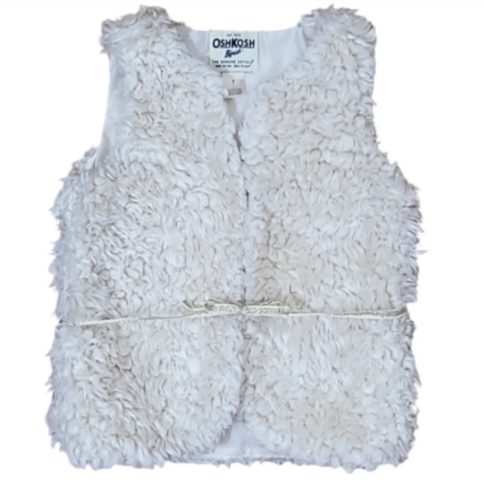 OshKosh B'gosh Vest Cream Fluffy Faux Fur Ribbon Detail Button Closure Size 7